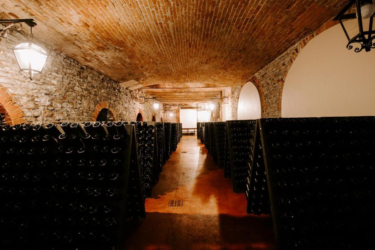 Villa Barbero Alba Манго Экстерьер фото